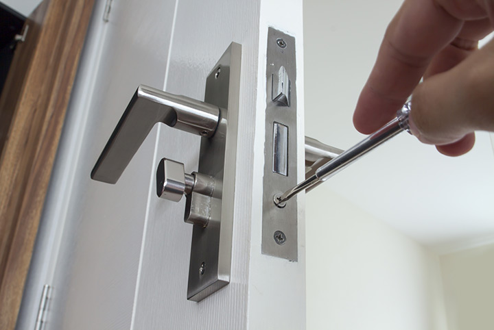 Our local locksmiths are able to repair and install door locks for properties in Gateshead and the local area.